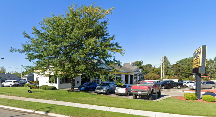 Dari Delite - Grand Haven - 435 N Beacon (newer photo)